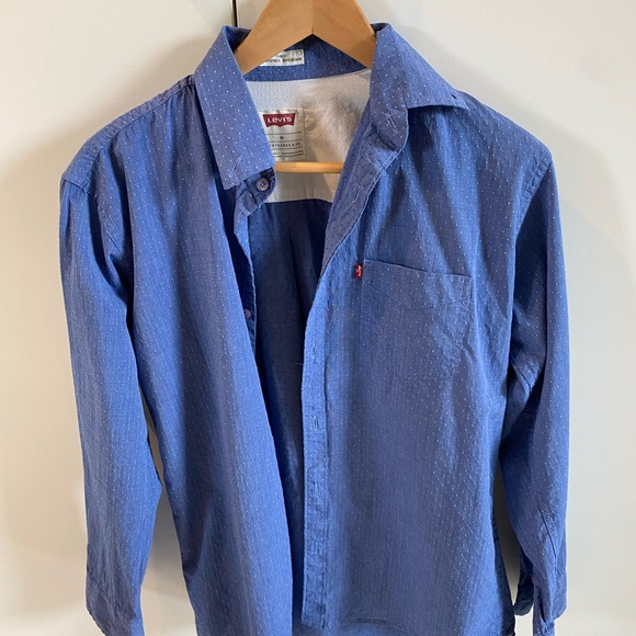 LEVI’S button up shirt - Picture 7 of 7